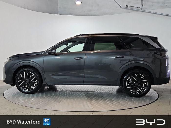 Peugeot 5008 2025