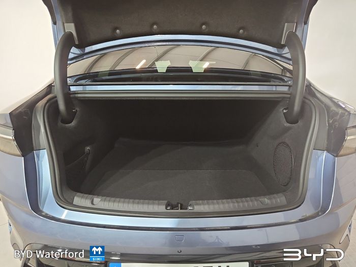 BYD SEAL 2025