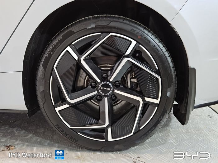 BYD SEAL 2024