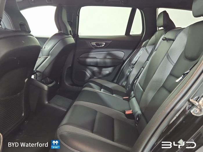 Volvo V60 2022