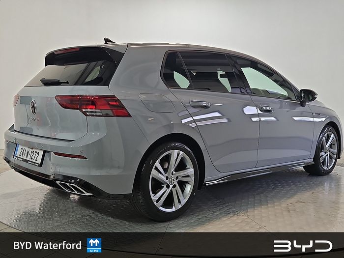 Volkswagen Golf 2024