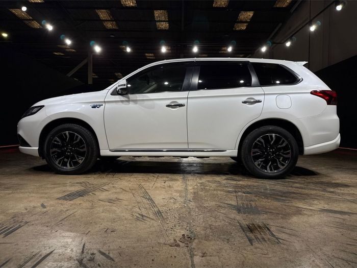 Mitsubishi Outlander 2018