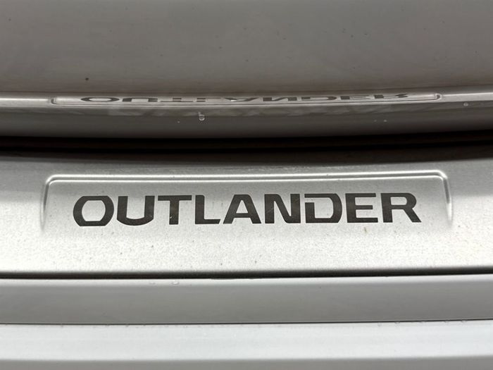 Mitsubishi Outlander 2018