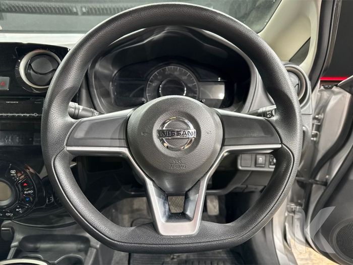 Nissan NOTE 2020