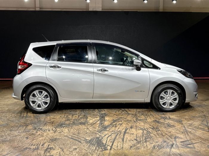 Nissan NOTE 2020