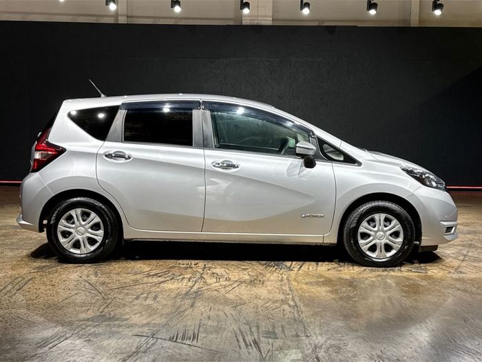 Nissan NOTE 2020