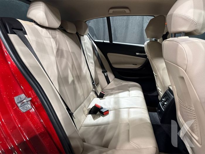 BMW 1 Series 2019