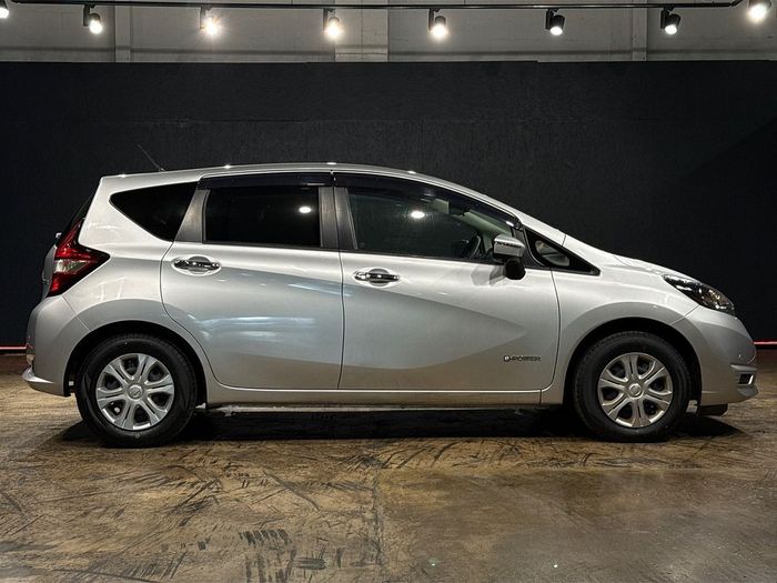 Nissan NOTE 2020