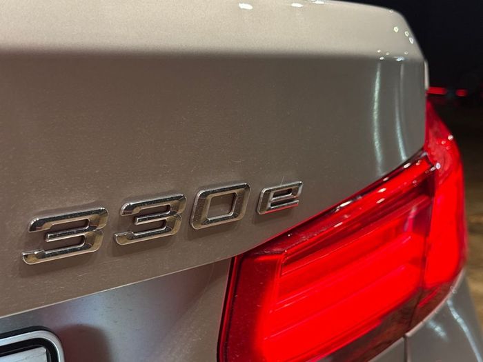 BMW 3 Series 2016