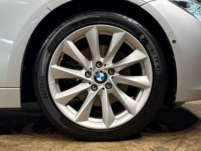 BMW 3 Series 2016