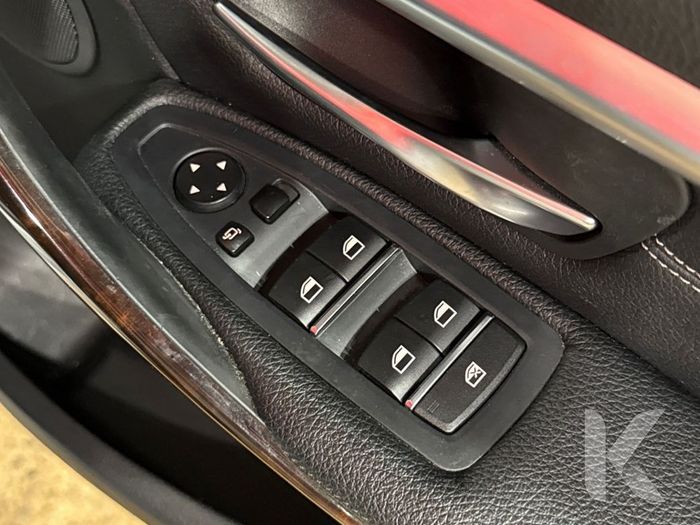 BMW 3 Series 2016