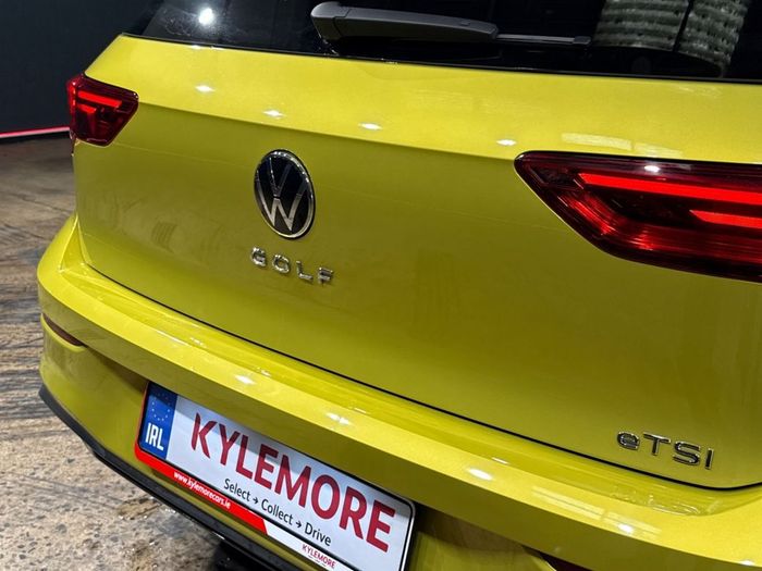 Volkswagen Golf 2021