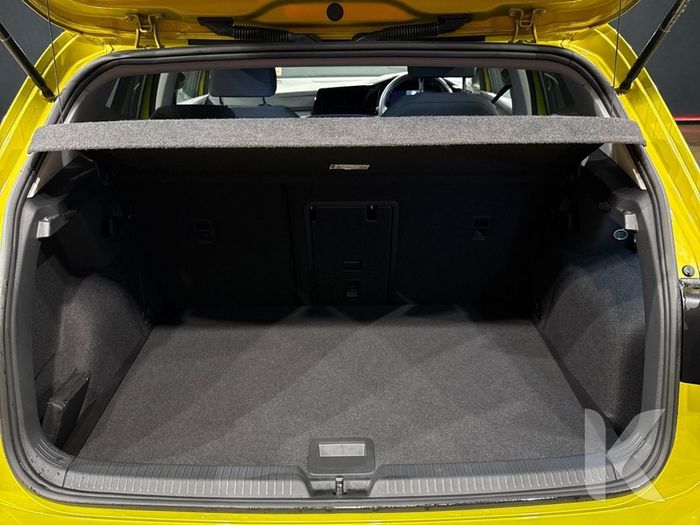 Volkswagen Golf 2021