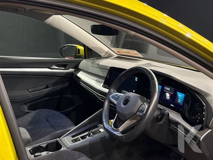 Volkswagen Golf 2021