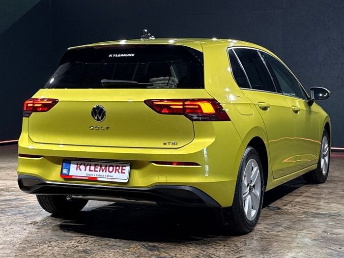 Volkswagen Golf 2021