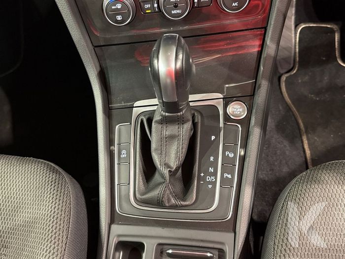 Volkswagen Golf 2020