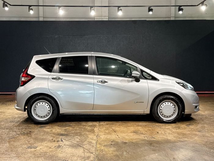 Nissan NOTE 2020