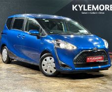 Toyota Sienta 2019