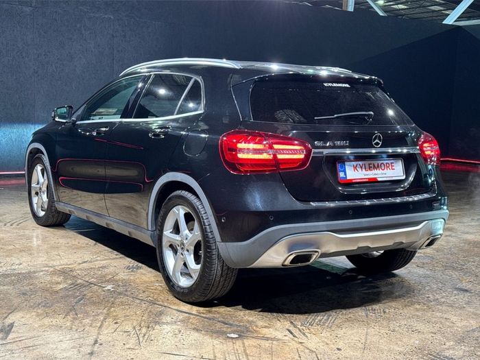 Mercedes-Benz GLA Class 2018