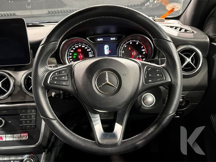 Mercedes-Benz GLA Class 2018