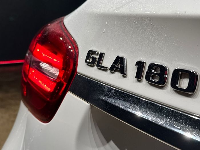Mercedes-Benz GLA Class 2018
