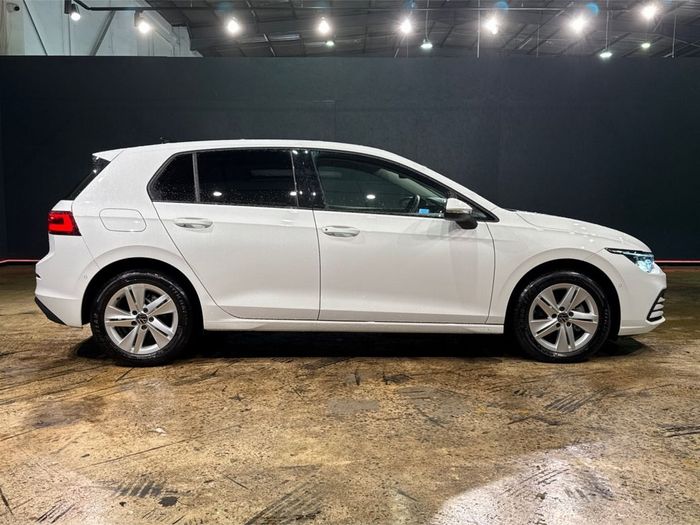 Volkswagen Golf 2023