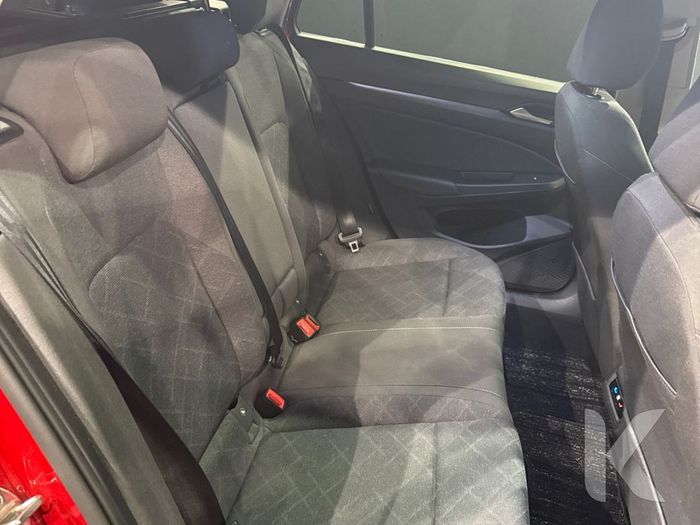 Volkswagen Golf 2023