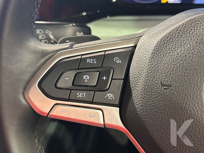 Volkswagen Golf 2023