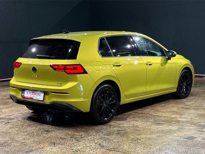 Volkswagen Golf 2021