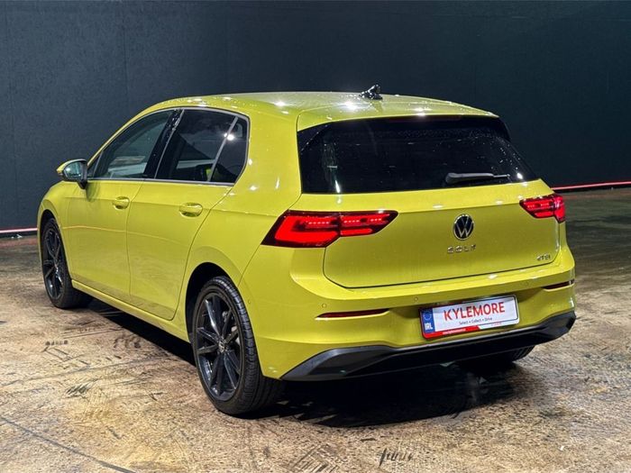 Volkswagen Golf 2021