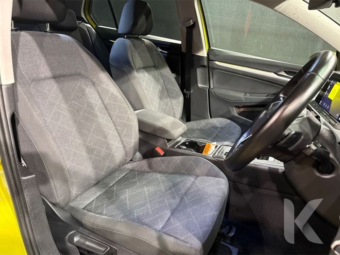 Volkswagen Golf 2021