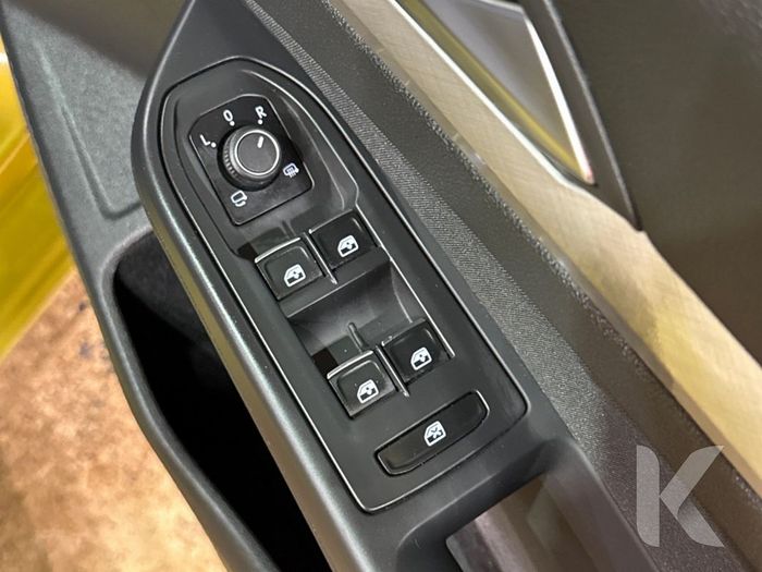 Volkswagen Golf 2021