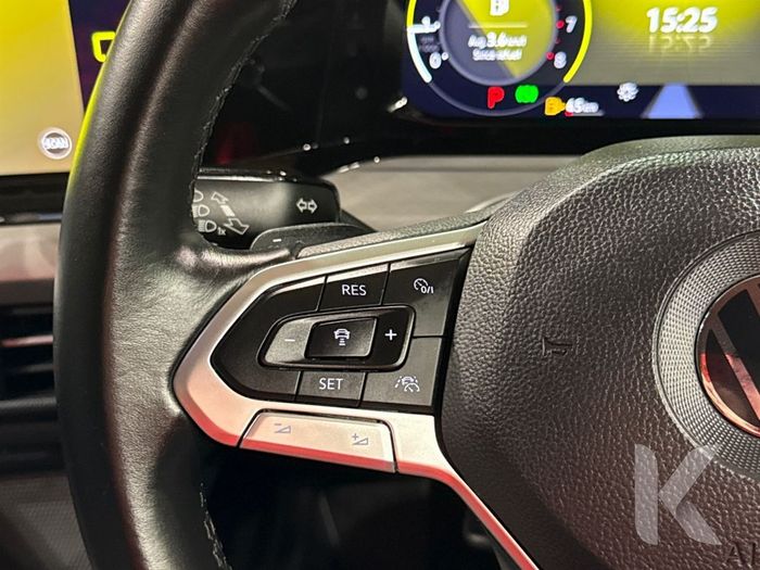 Volkswagen Golf 2021