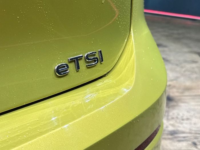 Volkswagen Golf 2021