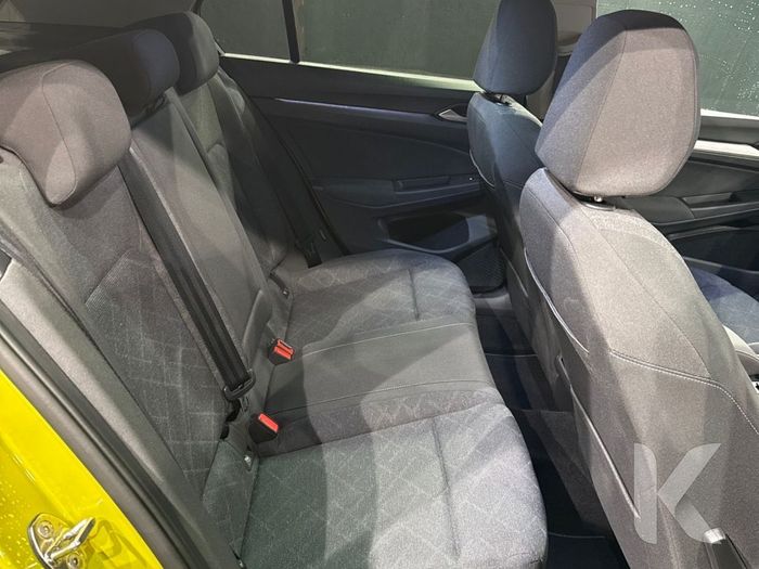 Volkswagen Golf 2021