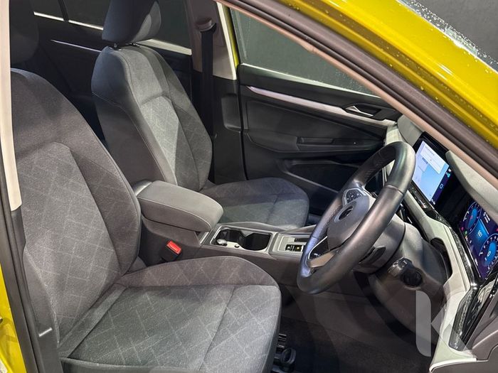 Volkswagen Golf 2021