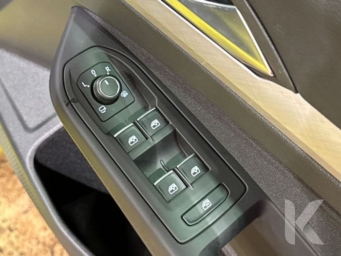 Volkswagen Golf 2021