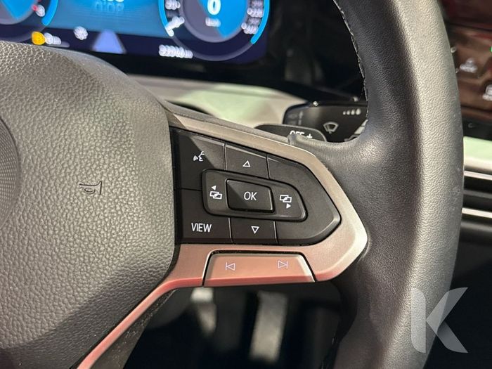 Volkswagen Golf 2021