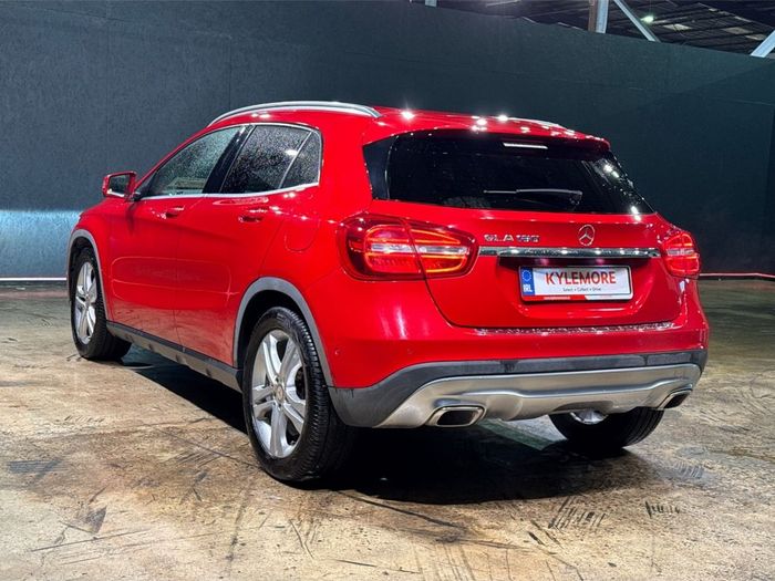 Mercedes-Benz GLA Class 2016