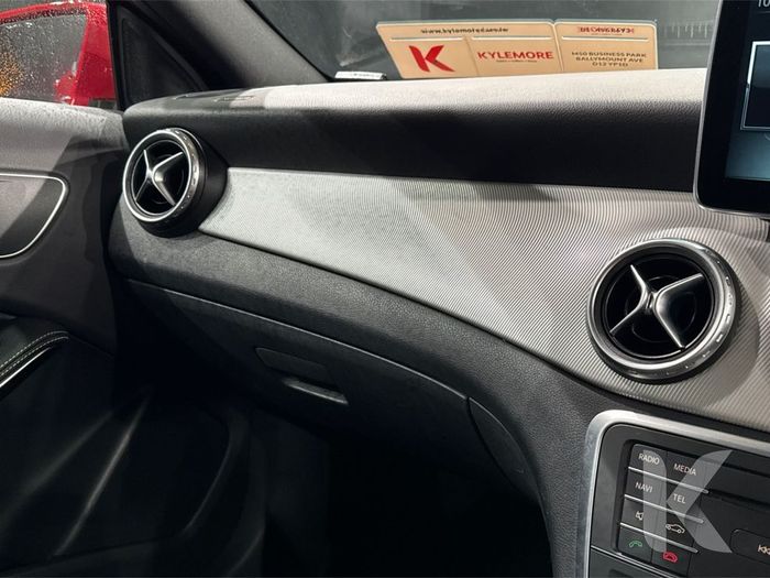 Mercedes-Benz GLA Class 2016