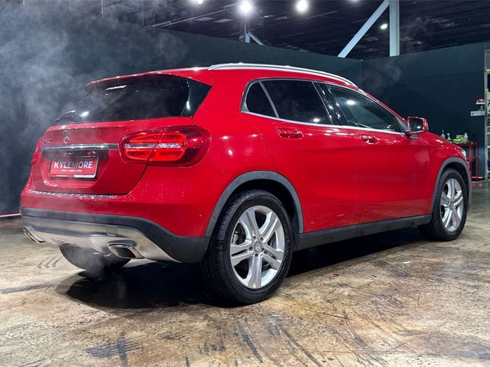 Mercedes-Benz GLA Class 2016