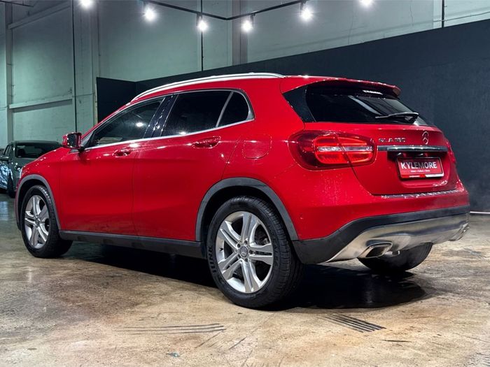 Mercedes-Benz GLA Class 2016