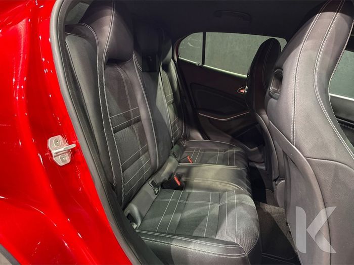 Mercedes-Benz GLA Class 2016