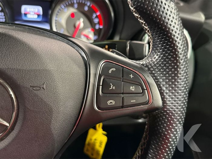 Mercedes-Benz GLA Class 2016