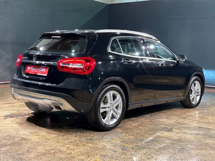 Mercedes-Benz GLA Class 2016