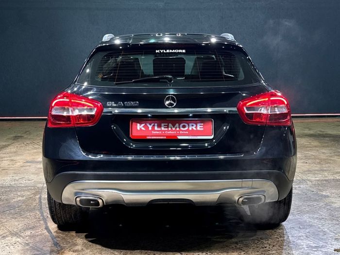 Mercedes-Benz GLA Class 2016