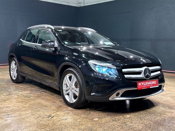Mercedes-Benz GLA Class 2016