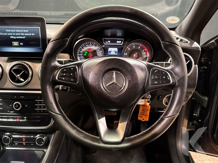 Mercedes-Benz GLA Class 2016