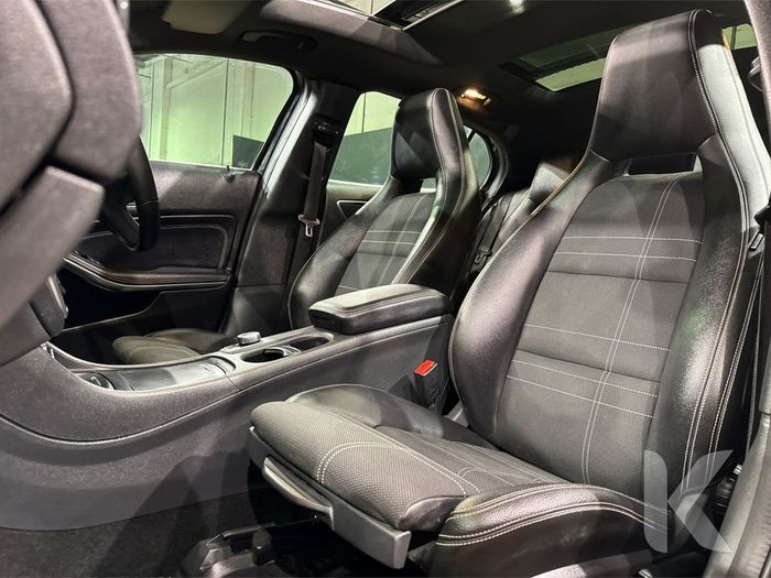 Mercedes-Benz GLA Class 2016