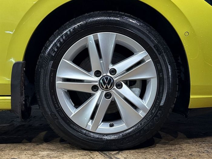 Volkswagen Golf 2022